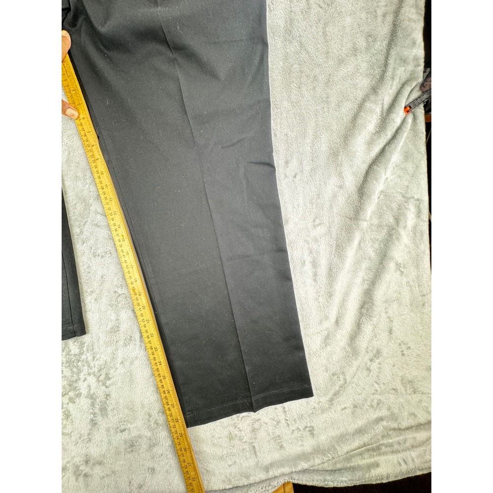 New Dockers Mens 42x30 Signature Khaki Pants Black Pleated Lux Stretch Classic - Picture 7 of 9